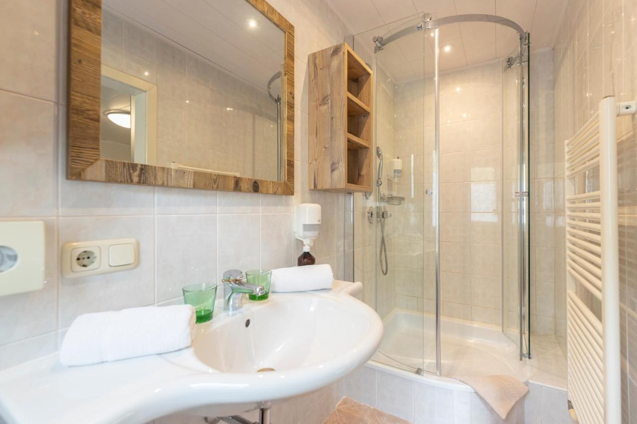 Hotel Seehang Garni Saint Wolfgang Exteriör bild